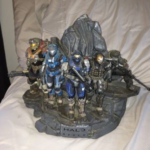 Halo Reach statue special edition